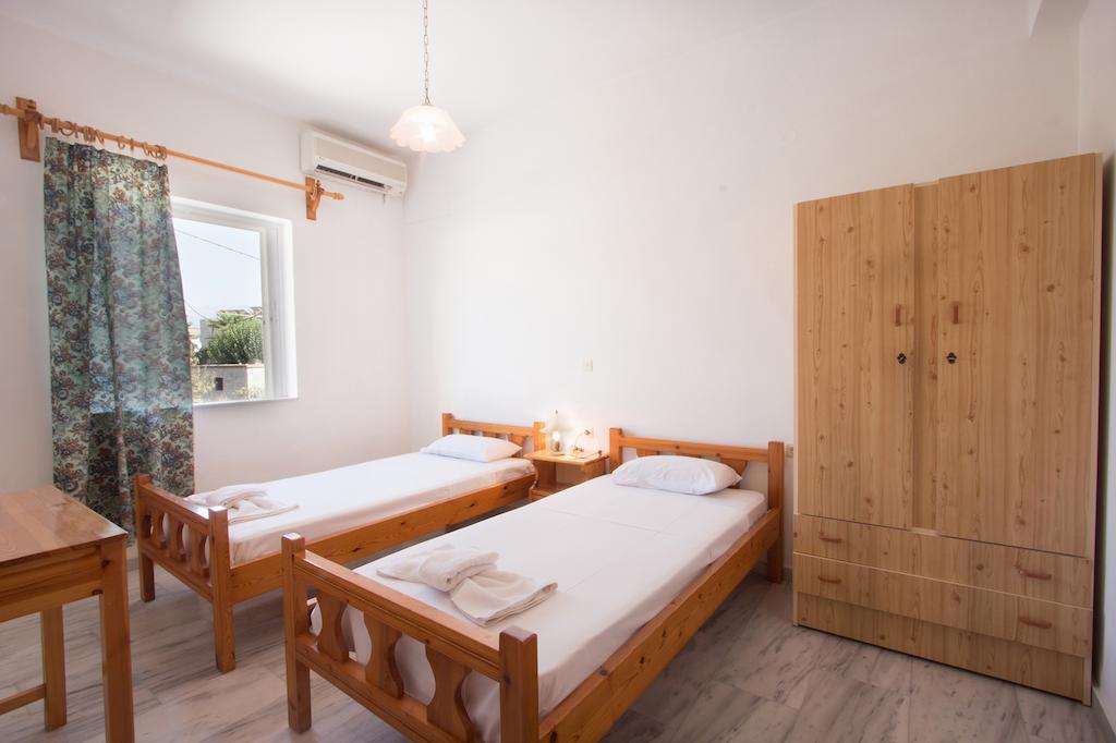 Elena Rooms & Apartments Gerani  Chambre photo