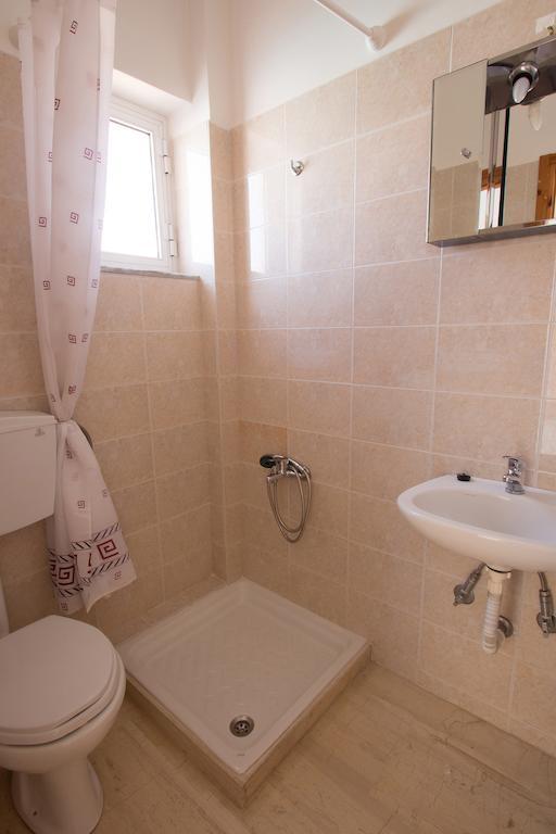 Elena Rooms & Apartments Gerani  Chambre photo